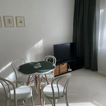 Skau Dunajska Family Two Bedroom Old Town *